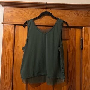 Zyia double V mesh tank